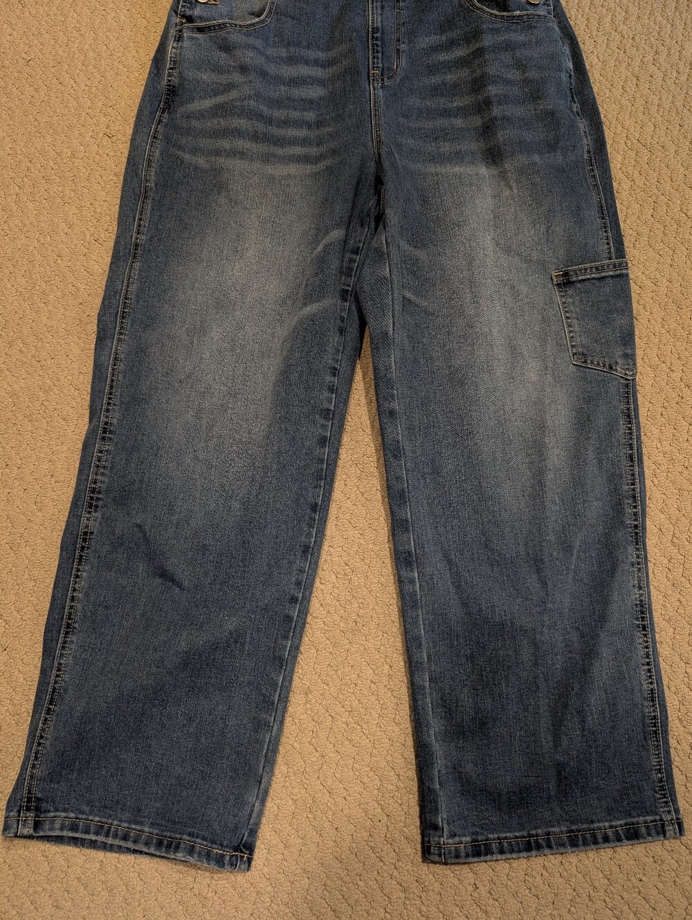 Flamingals Multi Pocket Mid Waist Straight Leg Overalls NWT Women's Medium - Picture 4 of 10